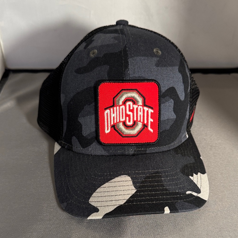 Ohio State Camouflage Trucker Hat one size fit all‎